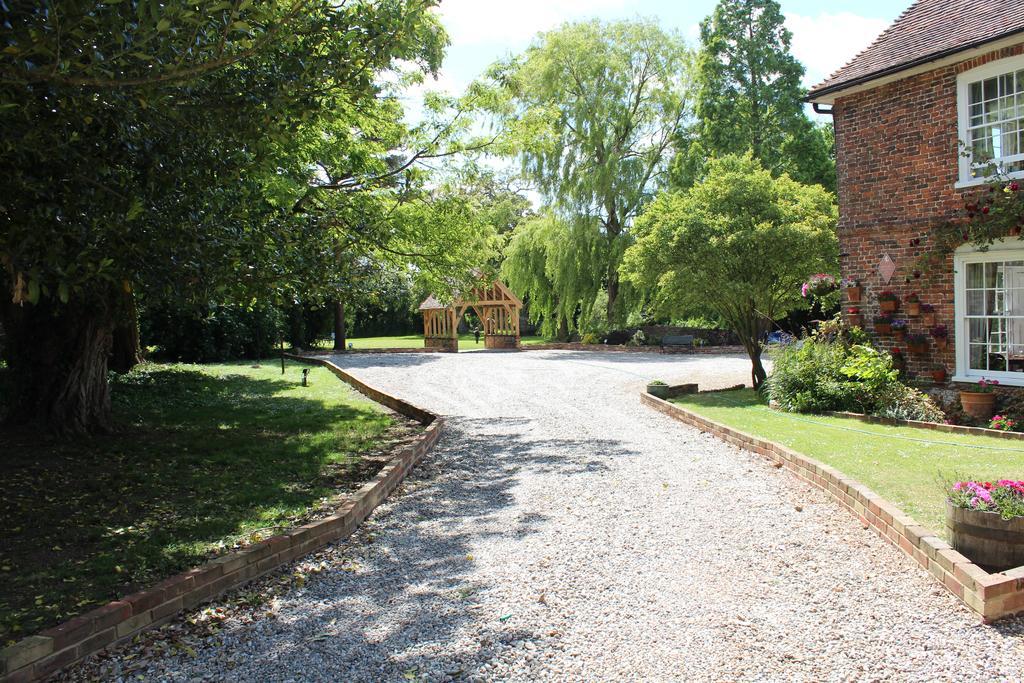 Molland Manor House Bed & Breakfast Sandwich Ngoại thất bức ảnh