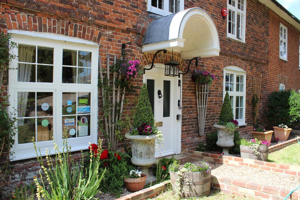 Molland Manor House Bed & Breakfast Sandwich Ngoại thất bức ảnh