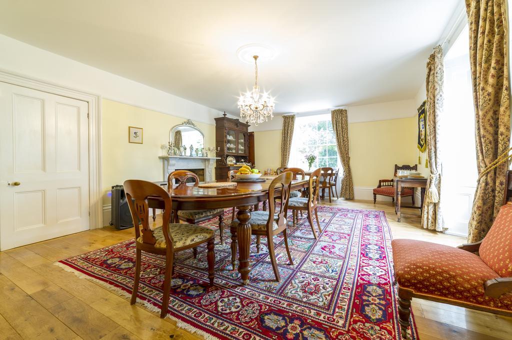 Molland Manor House Bed & Breakfast Sandwich Ngoại thất bức ảnh
