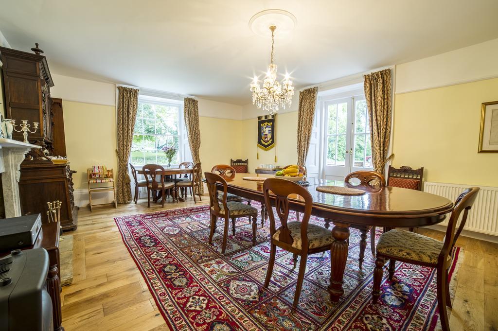 Molland Manor House Bed & Breakfast Sandwich Ngoại thất bức ảnh