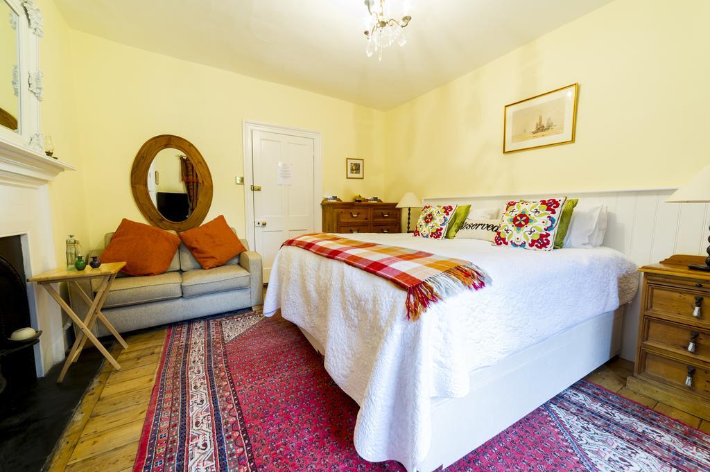 Molland Manor House Bed & Breakfast Sandwich Ngoại thất bức ảnh
