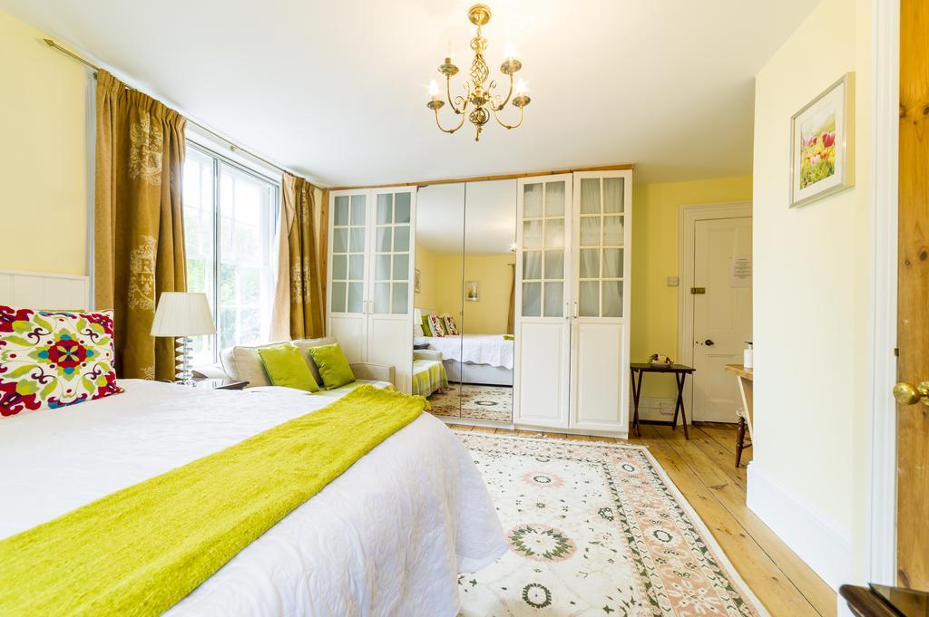 Molland Manor House Bed & Breakfast Sandwich Ngoại thất bức ảnh