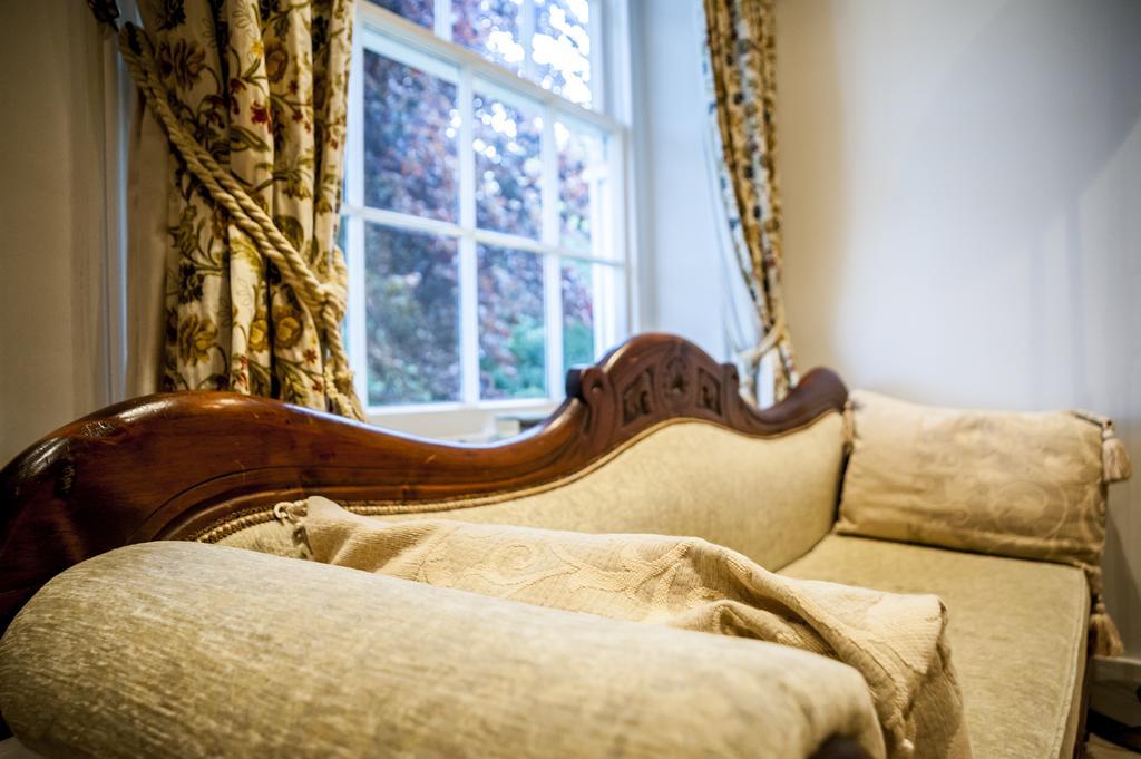 Molland Manor House Bed & Breakfast Sandwich Ngoại thất bức ảnh