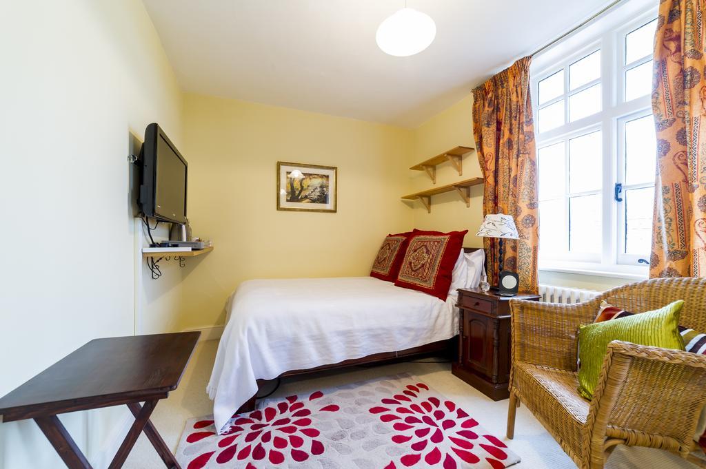 Molland Manor House Bed & Breakfast Sandwich Ngoại thất bức ảnh